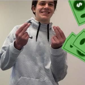 Meet your Posher, Cole